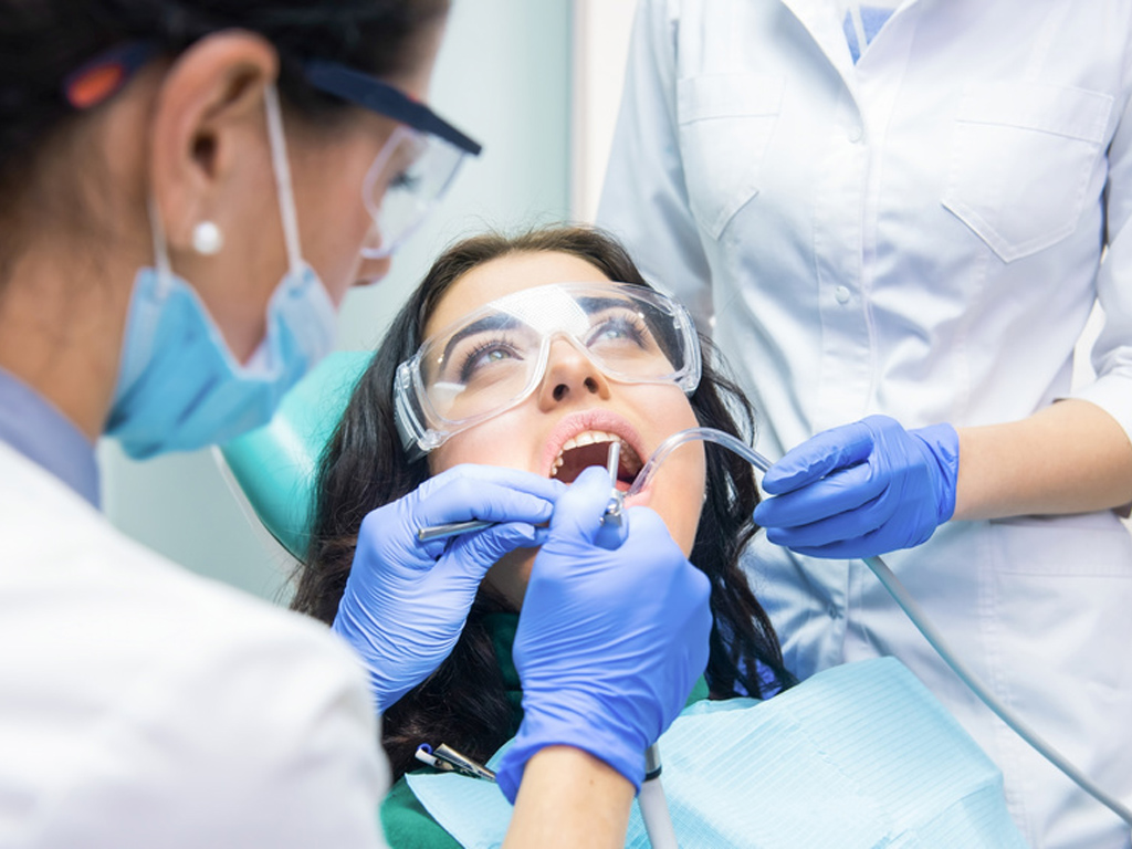 dentiste Cover