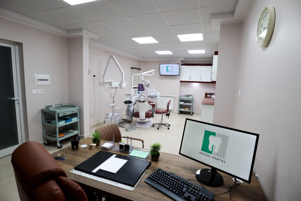 arioui dentiste chlef 07