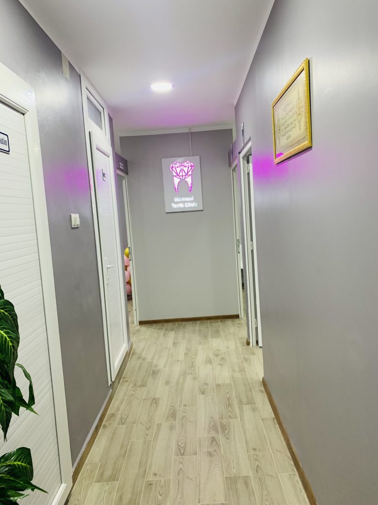 kerrouzi dentiste chlef 08