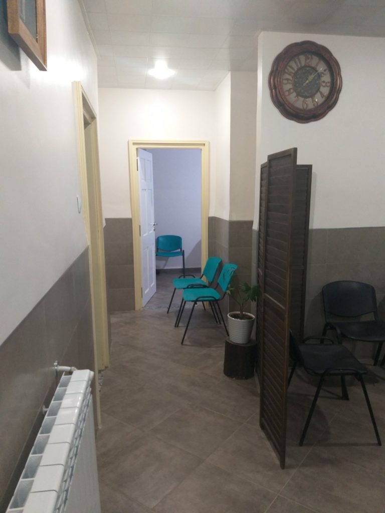 Bouazdia Orthopediste khemis miliana 08
