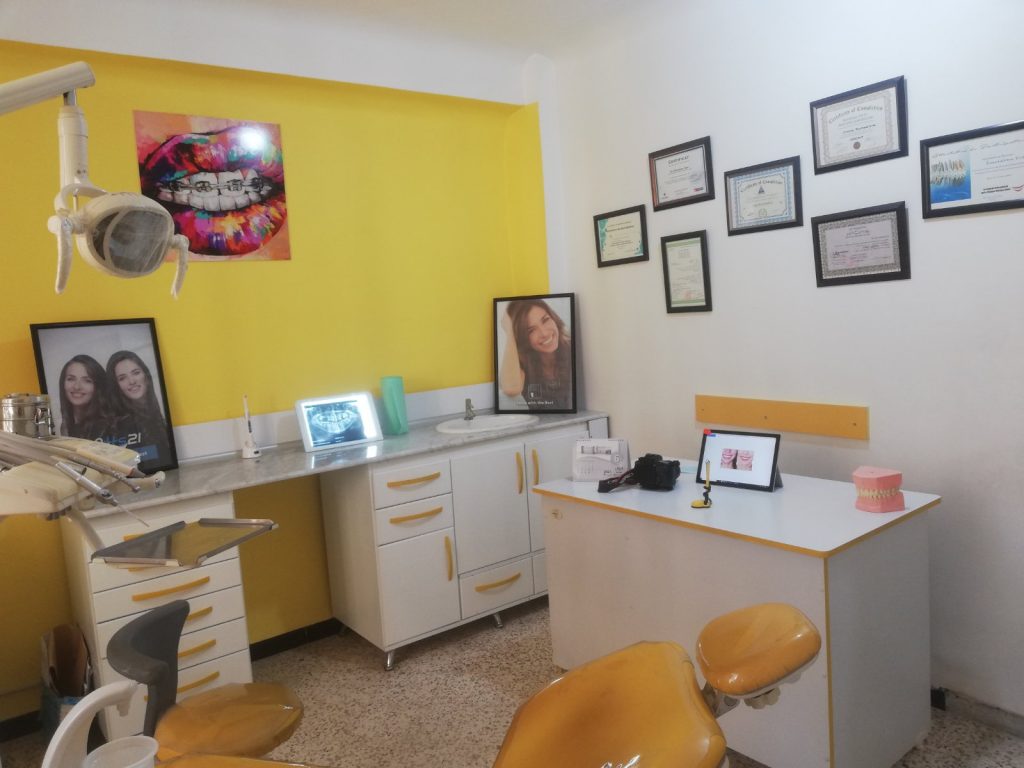 Boumeddiene Dentiste khemis miliana 06