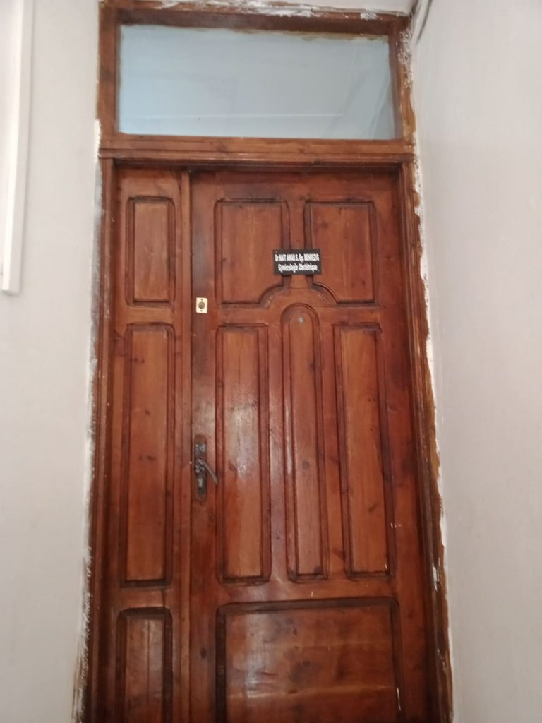 naitamar gynecologue oran 03