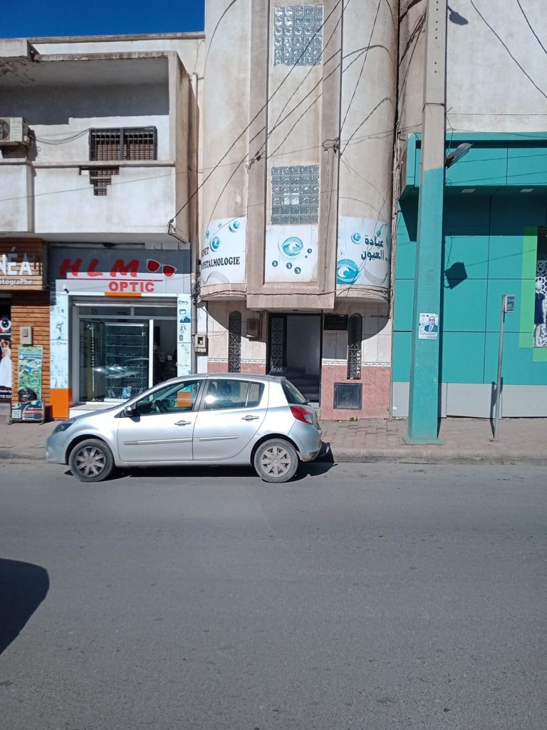 terki hassaine ophtalmologiste oran 04