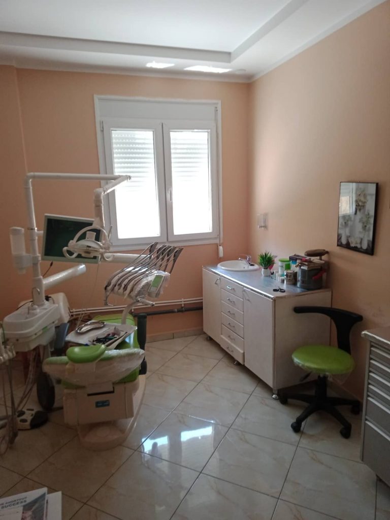 ait ouzegane dentiste odf oued rhiou 01