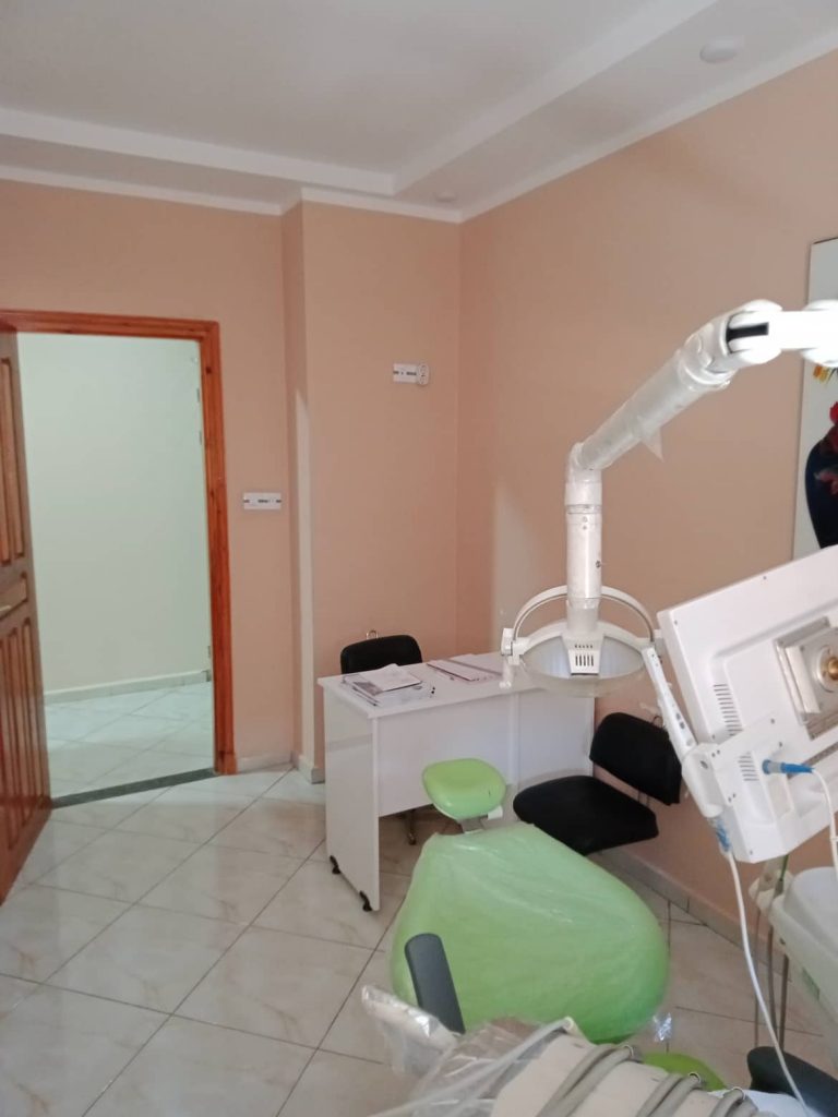 ait ouzegane dentiste odf oued rhiou 02
