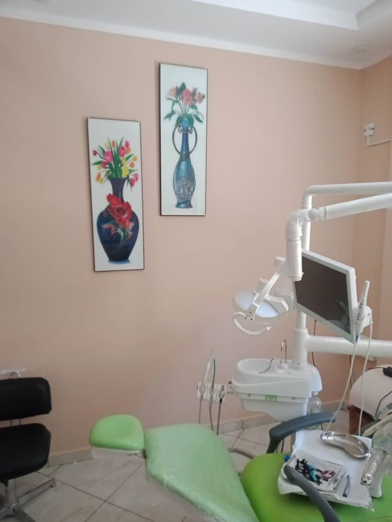 ait ouzegane dentiste odf oued rhiou 03