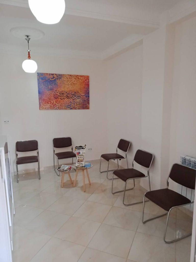 kermia urologue tenes chlef 04