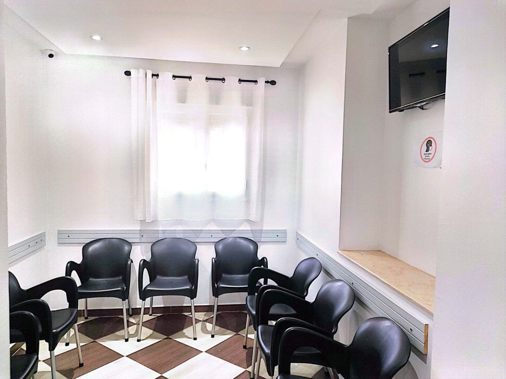 dr dani chirurgien mostaganem 0010