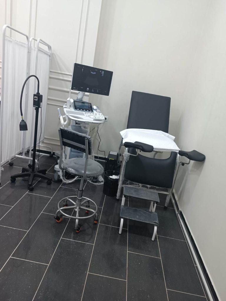 khelfia gynecologue el attaf ain defla 014