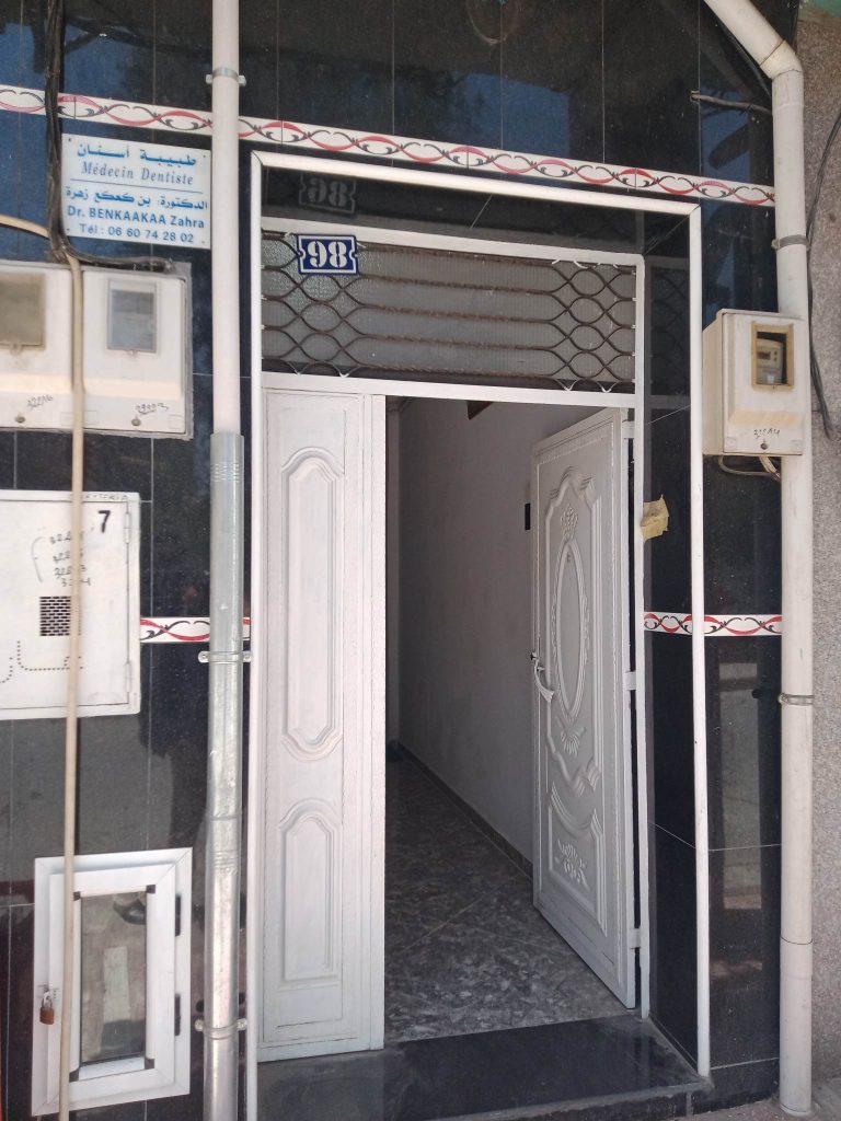 Benkaakaa dentiste oued rhiou 04