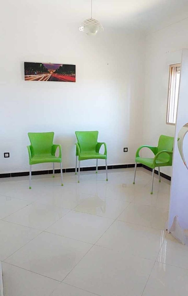 Mostfa Daouadji dentiste oran 04