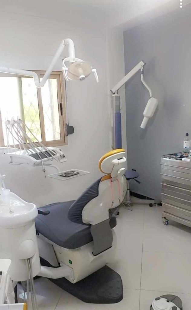 Mostfa Daouadji dentiste oran 06