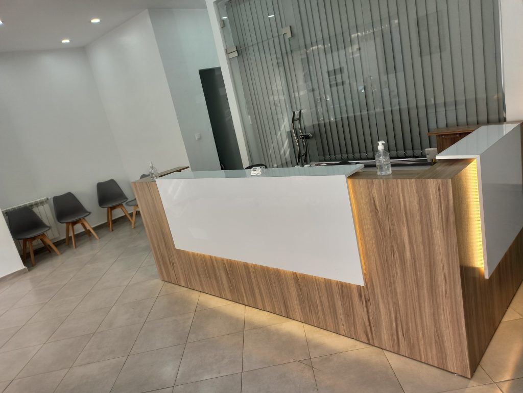 tabet derraz laboratoire oran 03