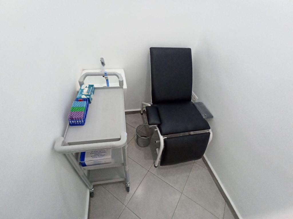 tabet derraz laboratoire oran 10
