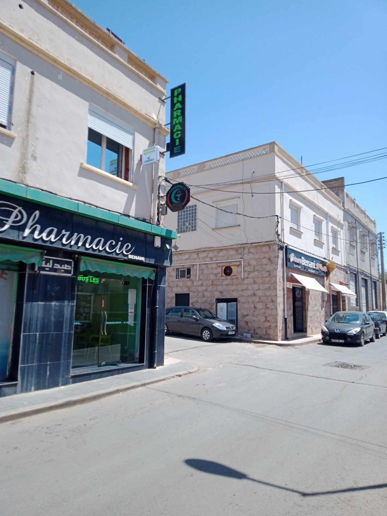 benhatchi pediatre mostaganem 17