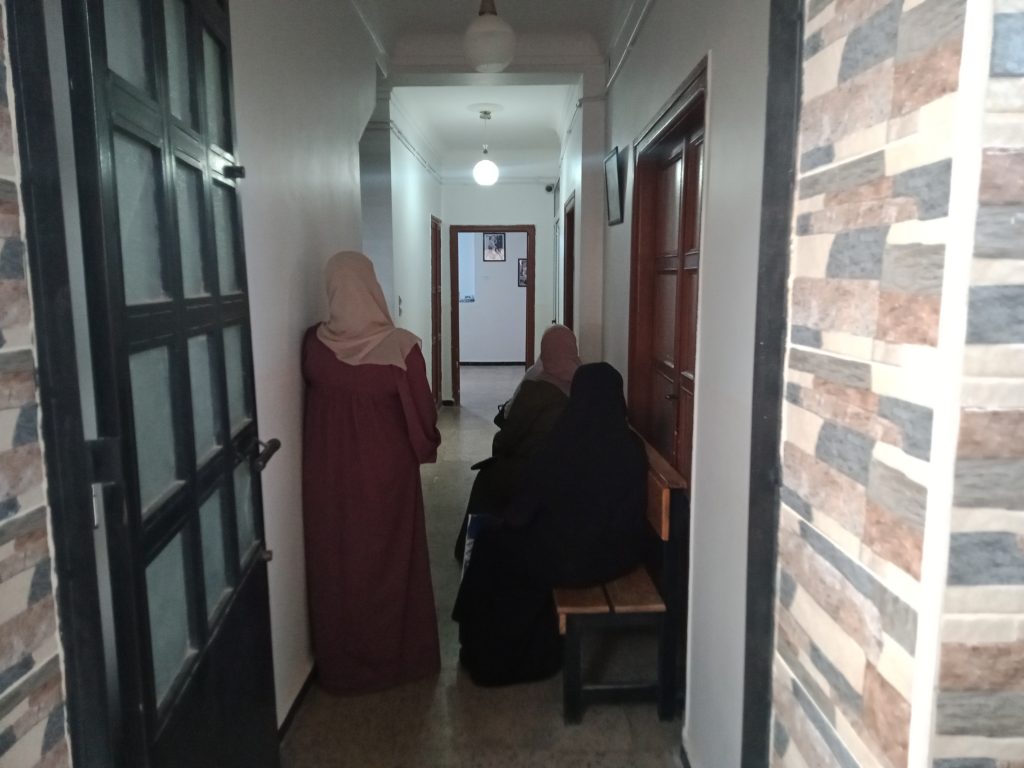 mazouzi hammoutene endocrinologue ain defla 10
